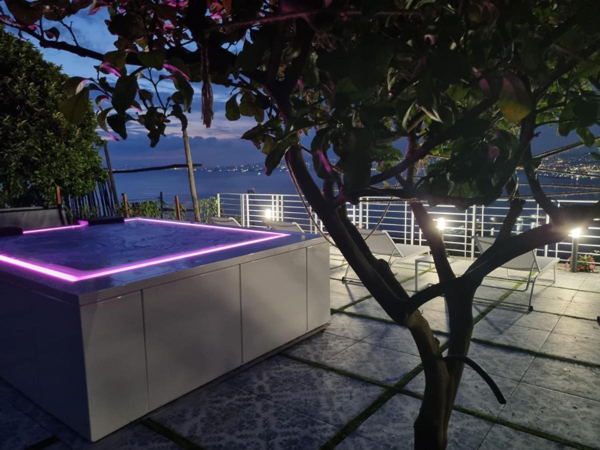 Relais Al Castello Bed & Breakfast Castellammare di Stabia Ngoại thất bức ảnh