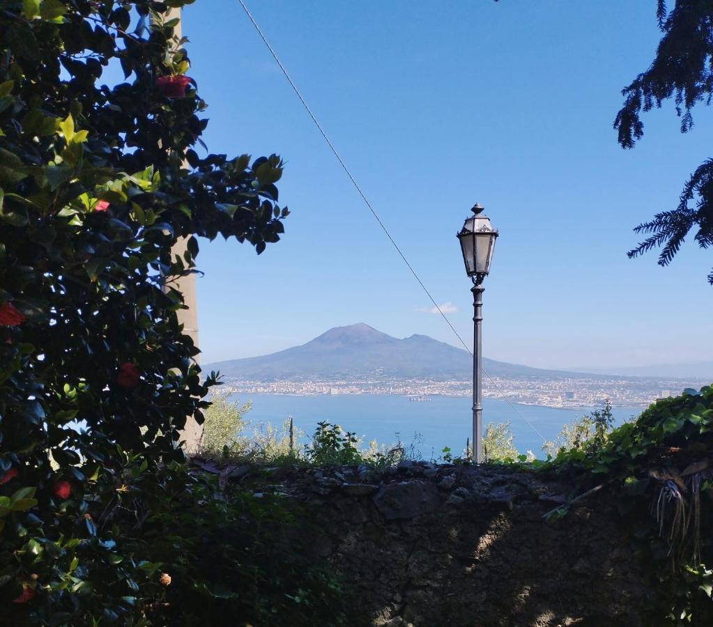 Relais Al Castello Bed & Breakfast Castellammare di Stabia Ngoại thất bức ảnh