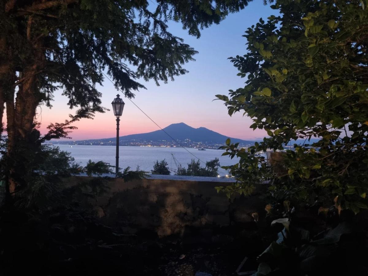 Relais Al Castello Bed & Breakfast Castellammare di Stabia Ngoại thất bức ảnh